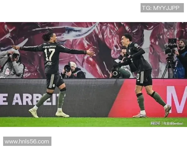 德甲精彩对决波尔图与尤文图斯战成平局帽子戏法点燃全场激情 德甲精彩对决波尔图与尤文图斯战成平局帽子戏法点燃全场激情