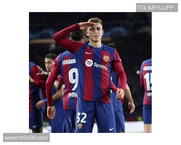 欧冠激战波尔图与莱比锡战平争议判罚引发全场热议