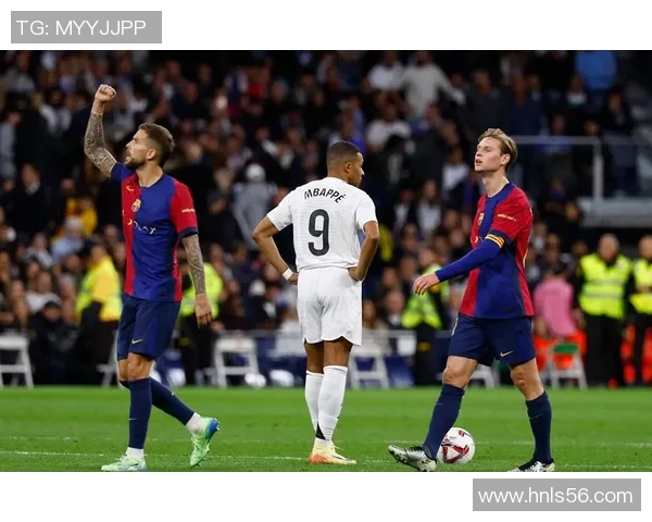 意甲焦点战曼联小胜皇马全场沸腾战术解析引发热议